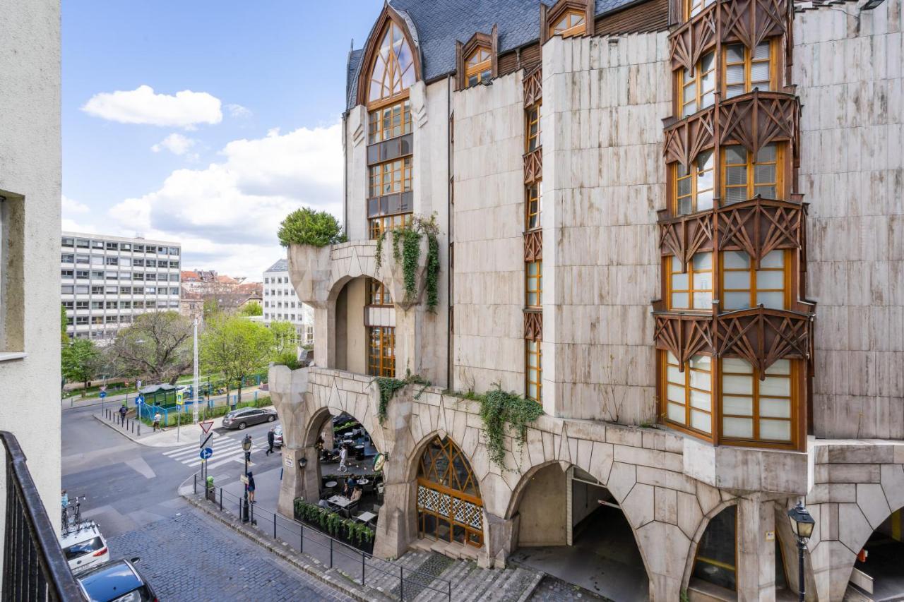 Bpr Swan Apartment Near The Buda Castle Budapest Exterior photo